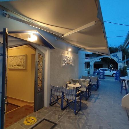 Villa Cosmos Inn Olympiakí Aktí Eksteriør bilde
